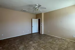 46157 W Holly Dr, Maricopa, AZ 85139 - Photo 9
