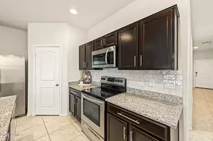 1141 E Viola Ct, Casa Grande, AZ 85122 - Photo 9