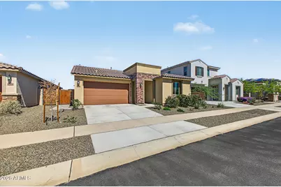 17868 W Sapium Way, Goodyear, AZ 85338 - Photo 3