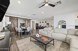17868 W Sapium Way, Goodyear, AZ 85338 - Photo 9