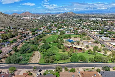 2263 E Christy Drive, Phoenix, AZ 85028 - Photo 45