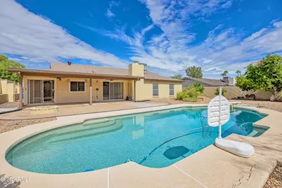 2263 E Christy Drive, Phoenix, AZ 85028 - Photo 9