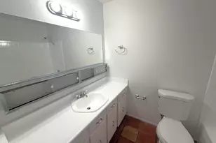 3241 E Sunnyside Dr, Phoenix, AZ 85028 - Photo 9