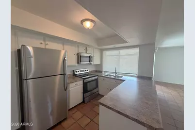 3241 E Sunnyside Drive, Phoenix, AZ 85028 - Photo 3