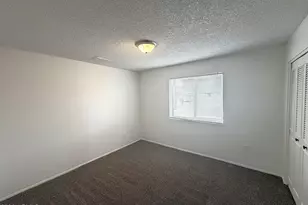 3241 E Sunnyside Dr, Phoenix, AZ 85028 - Photo 11
