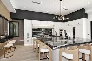 8201 E Kalil Dr, Scottsdale, AZ 85260 - Photo 45