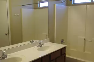 19003 N 39th Way, Phoenix, AZ 85050 - Photo 9