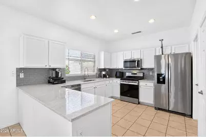 12748 S 175th Drive, Goodyear, AZ 85338 - Photo 5