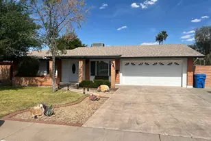 9041 N 42nd Ave, Phoenix, AZ 85051 - Photo 3