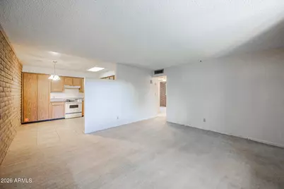 2219 W Morten Avenue #6, Phoenix, AZ 85021 - Photo 3