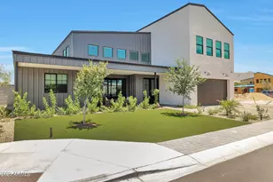 8505 S 10th Ln, Phoenix, AZ 85041 - Photo 3