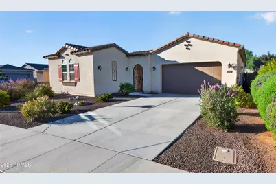 17910 W Silverwood Drive, Goodyear, AZ 85338 - Photo 9