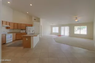 518 E Black Diamond Dr, Casa Grande, AZ 85122 - Photo 13
