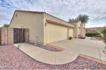 518 E Black Diamond Drive, Casa Grande, AZ 85122 - Photo 7