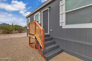 1047 W Windsong St, Apache Junction, AZ 85120 - Photo 3