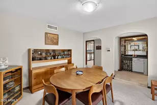 7040 N 11th Ave, Phoenix, AZ 85021 - Photo 11