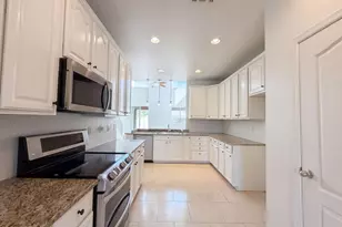 42528 W Somerset Dr, Maricopa, AZ 85138 - Photo 9