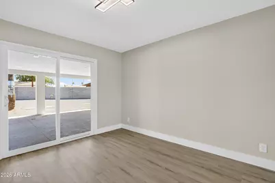 314 E Glade Avenue, Mesa, AZ 85210 - Photo 7