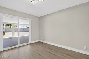314 E Glade Ave, Mesa, AZ 85210 - Photo 7