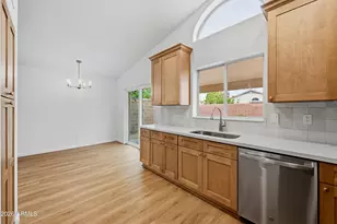 1820 E Countrywalk Ln, Chandler, AZ 85225 - Photo 7