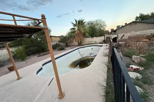 2214 W Behrend Dr, Phoenix, AZ 85027 - Photo 27