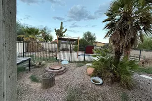2214 W Behrend Dr, Phoenix, AZ 85027 - Photo 25