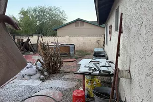 2214 W Behrend Dr, Phoenix, AZ 85027 - Photo 21