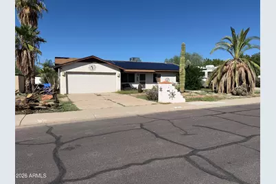 2214 W Behrend Drive, Phoenix, AZ 85027 - Photo 37