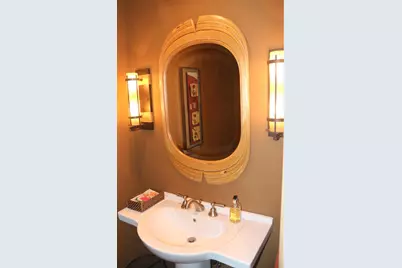 3302 E Campbell Avenue #9, Phoenix, AZ 85018 - Photo 31