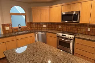 3302 E Campbell Ave, Phoenix, AZ 85018 - Photo 11