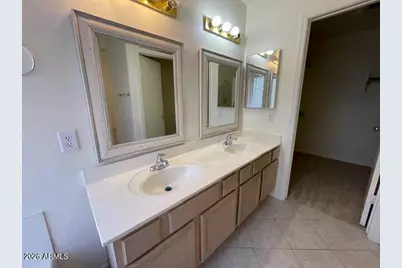 1324 W Michigan Avenue, Phoenix, AZ 85023 - Photo 7