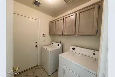 1324 W Michigan Avenue, Phoenix, AZ 85023 - Photo 9