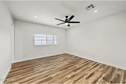 12656 N 26th Drive, Phoenix, AZ 85029 - Photo 17