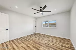 12656 N 26th Dr, Phoenix, AZ 85029 - Photo 19