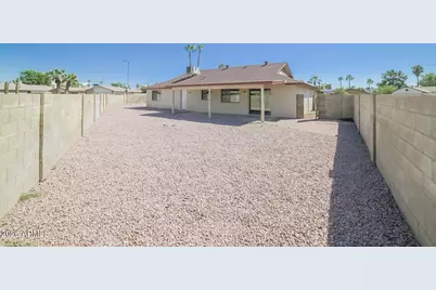 5006 W Torrey Pines Circle, Glendale, AZ 85308 - Photo 15