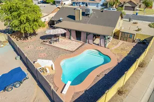 704 N Brandon Dr, Chandler, AZ 85226 - Photo 47