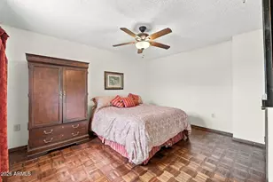 17037 N Pinion Ln, Sun City, AZ 85373 - Photo 23