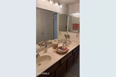 15442 N 1st Place, Phoenix, AZ 85022 - Photo 17