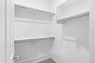 5214 N 90th Dr, Glendale, AZ 85305 - Photo 15
