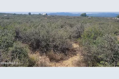 8095 W Barrington Road #75, Wilhoit, AZ 86332 - Photo 15