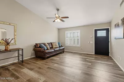 19815 N 34th Place, Phoenix, AZ 85050 - Photo 5
