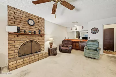 4633 W Lawrence Lane, Glendale, AZ 85302 - Photo 7