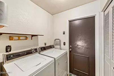 4633 W Lawrence Lane, Glendale, AZ 85302 - Photo 25