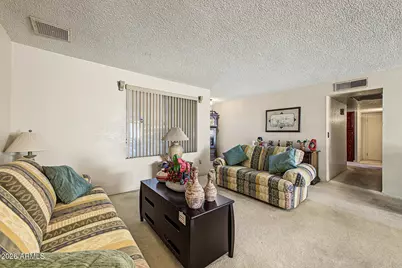 4633 W Lawrence Lane, Glendale, AZ 85302 - Photo 11