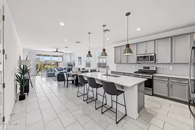 28090 N 178th Lane, Surprise, AZ 85387 - Photo 9