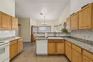 1111 E Shepherds Way, Casa Grande, AZ 85122 - Photo 9