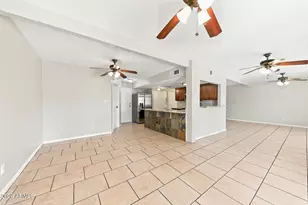 3819 W Mercer Ln, Phoenix, AZ 85029 - Photo 5