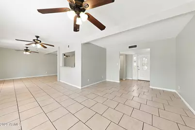 3819 W Mercer Lane, Phoenix, AZ 85029 - Photo 3