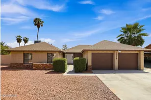 3819 W Mercer Ln, Phoenix, AZ 85029 - Photo 1