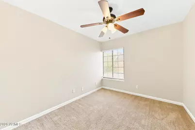 3819 W Mercer Lane, Phoenix, AZ 85029 - Photo 13